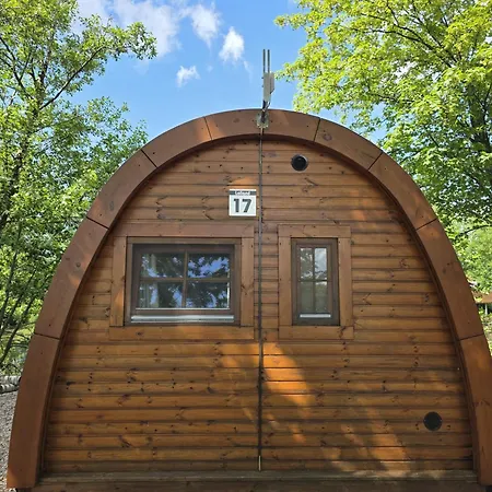 17 Premium Pod 